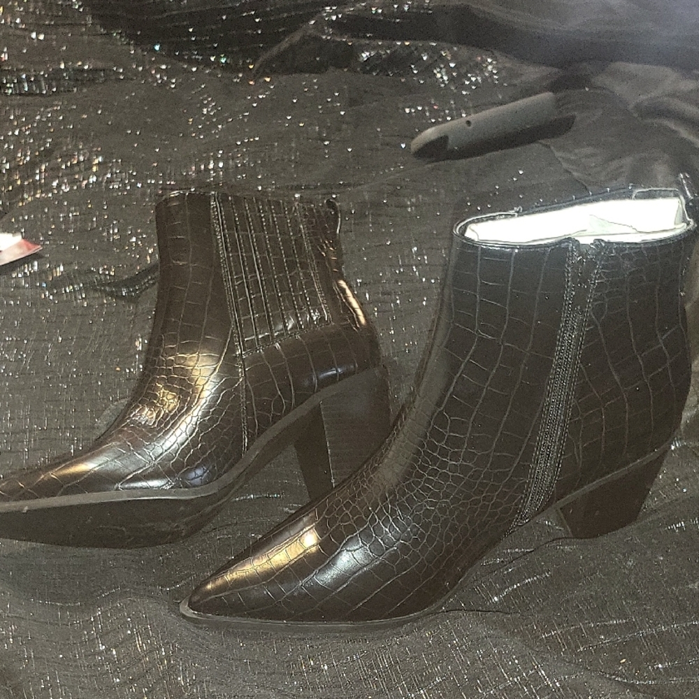 Black Croc-Embossed Ankle Boots... NEVER WORN